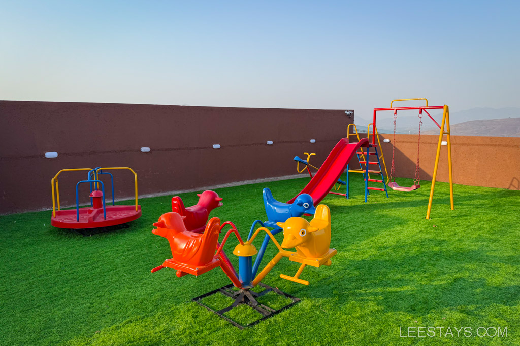 private infinity pool near Pawna lake-15