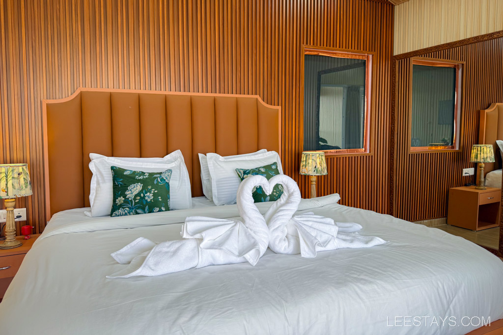 private infinity pool near Pawna lake-21