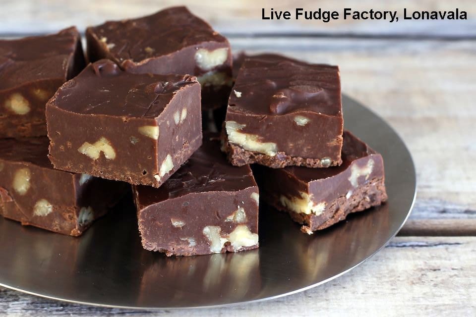 Live fudge factory, Lonavala
