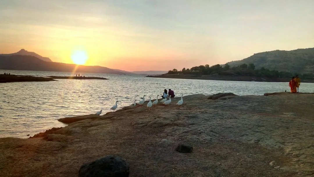 Lake side Pic